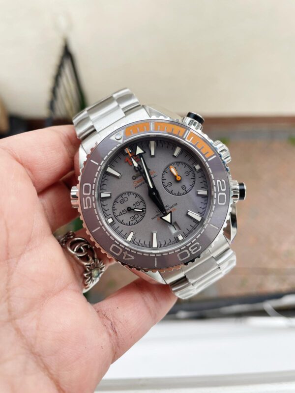 Planet Ocean SEAMASTER Chronometer OMF SS Grey/Orange Polished Bezel Grey Dial on SS Bracelet A9900 (Black Balance Wheel