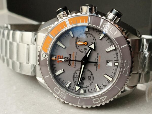 Planet Ocean SEAMASTER Chronometer OMF SS Grey/Orange Polished Bezel Grey Dial on SS Bracelet A9900 (Black Balance Wheel