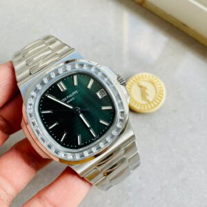 Nautilus 5711/1A PPF 1:1 Best Edition Green Textured Dial T Diamonds Bezel on SS Bracelet 324CS V4